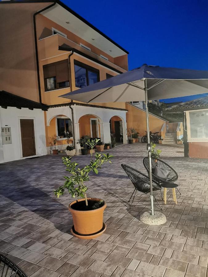 Villa Lamanova Ровин Екстериор снимка